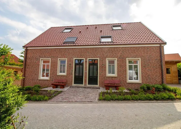 Up Besoeoek - Rapsbluete Mit Infrarotsauna Lejlighed *