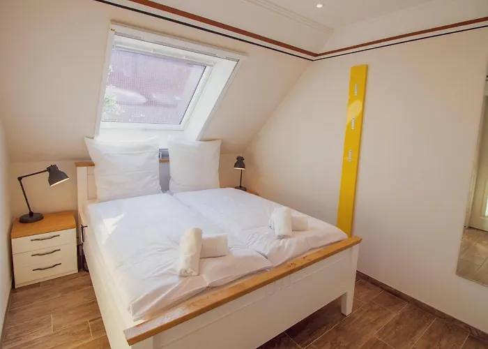 Up Besoeoek - Rapsbluete Mit Infrarotsauna Lejlighed